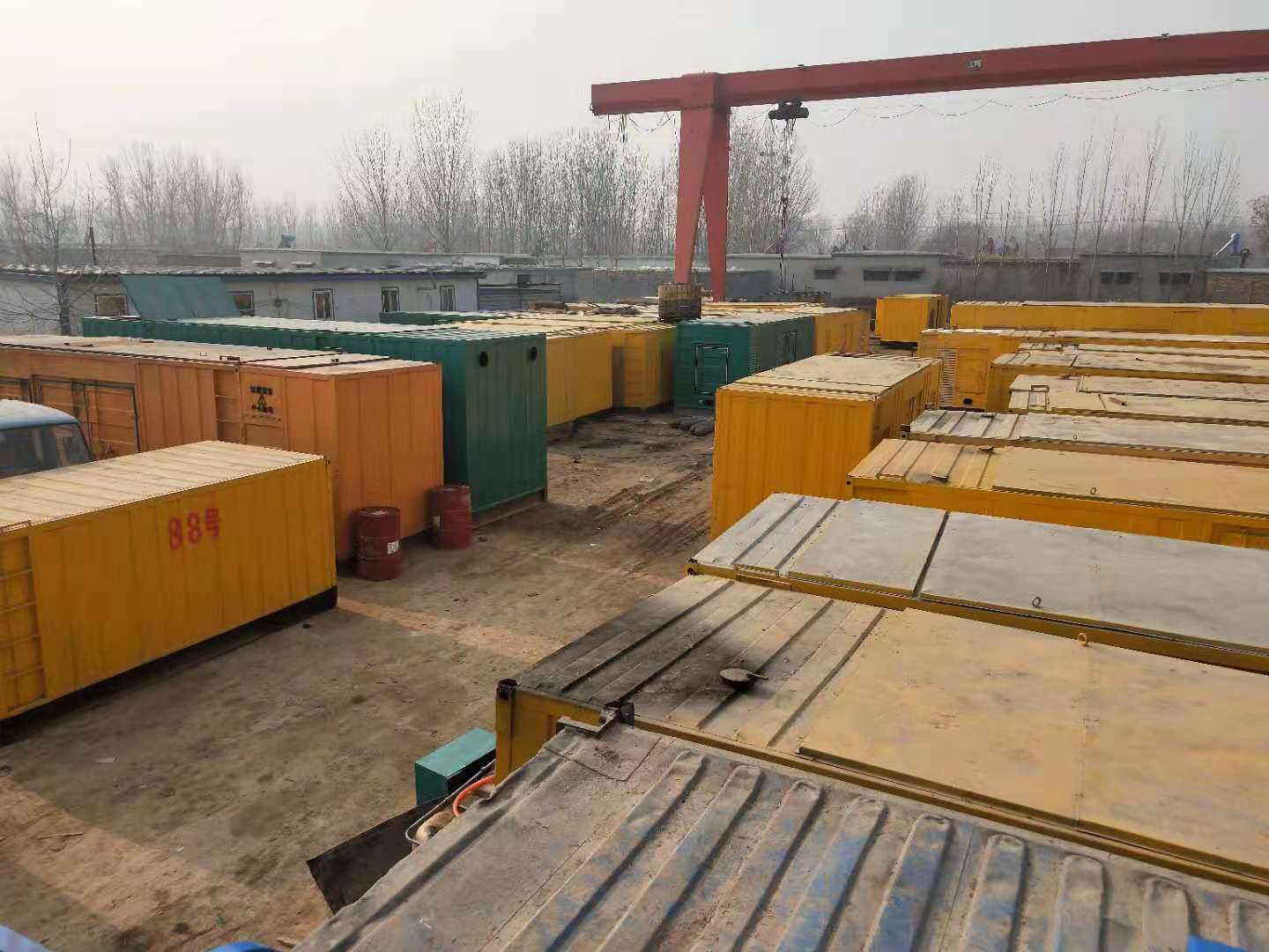 郸城租赁发电机-灰尘、风沙对柴油发电机组造成哪些不良影响？